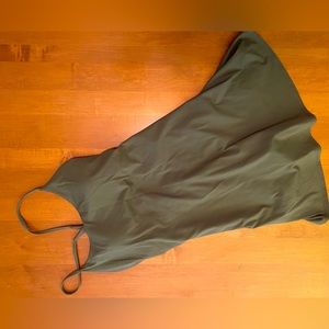 Halara athletic dress cross back moss green